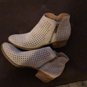 ON SALE Lucky Brand ankle boots